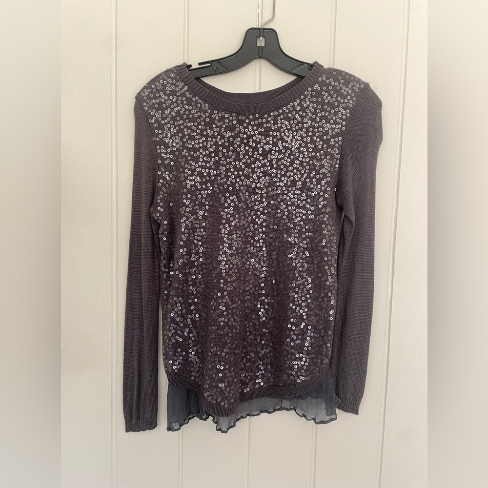 Chan Luu Sequin-Front Layered Hem Sweater - Gray